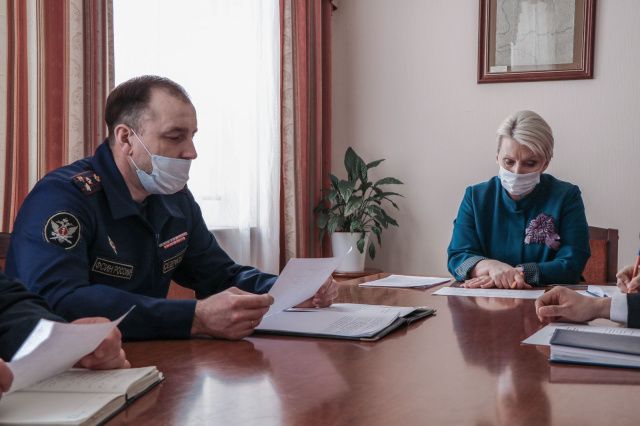 Состоялась рабочая встреча врио начальника УФСИН Василия Седрисева и заместителя Председателя Правительства Республики Саха (Якутия) Ольги Балабкиной