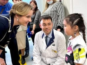 Мария Львова-Белова посетила медицинские и социальные объекты Якутска