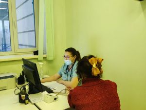 Республиканский центр мобильных бригад проводит осмотр граждан из арктических районов в Якутске