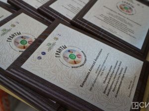 Награждены победители конкурса грантов для одаренных и талантливых детей Якутии