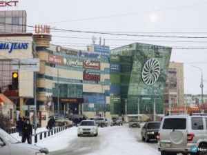 В Якутии объявлены нерабочие дни с 30 октября по 7 ноября. Разрешено работать только жизненно важным предприятиям и тем, куда можно пройти по QR-коду