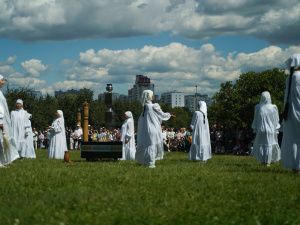 Юбилейный Ысыах в Москве собрал более 25 тысяч человек