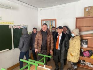 Кирилл Бычков проверил строительство социальных объектов в Верхоянском районе