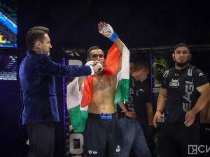 Фоторепортаж: турнир по смешанным единоборствам Eagles FC 53 в Якутске