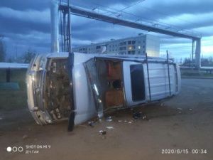 В Якутии задержан водитель, оставивший раненого пассажира в опрокинутом автомобиле