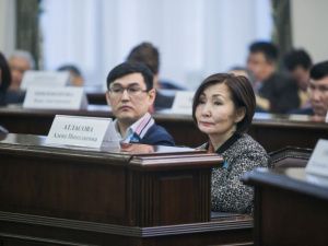 В Якутске приняли итоговый отчет Окружной администрации за 2018 год