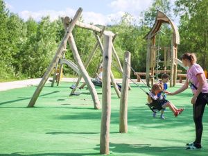 Более 200 объектов благоустроено в Якутии в рамках президентского нацпроекта