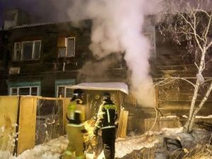 В Якутске произошел пожар в двухэтажном жилом доме: Были эвакуированы все жильцы