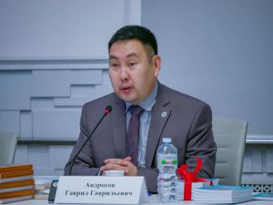 Повесть якутского писателя Платона Ойунского перевели на татарский язык