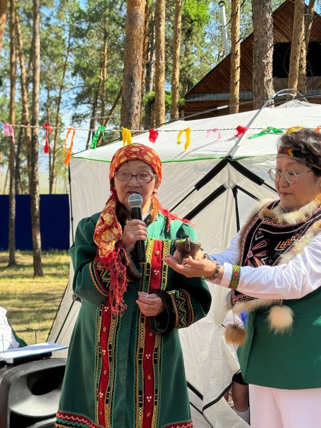Праздник Цветения тундры отметили долганы