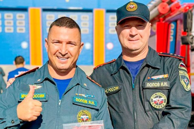 В Якутске огнеборца проводили на пенсию в лучших традициях Пожарной охраны