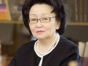 И.о. ректора СВФУ в 2018 году заработала почти 9 млн рублей