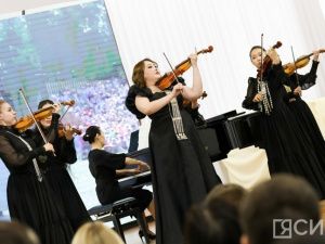 Виртуозы Якутии и ученики Высшей школы музыки выступят на сцене Иркутского колледжа искусств