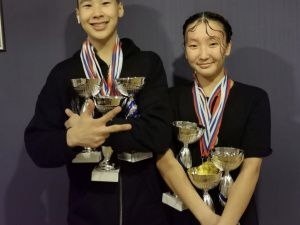 Шесть золотых кубков завоевала танцевальная пара из Якутии на турнире в Москве