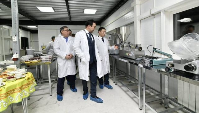 Айсен Николаев побывал в Оленекском районе