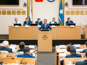 Айсен Николаев выступит с отчетом в Ил Тумэне