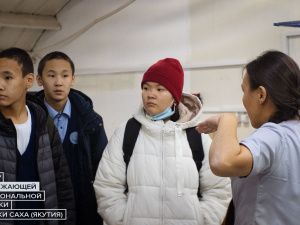 В Якутии школьники попробовали себя в профессии фармацевта