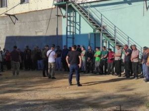 В Якутске по сообщению жителей полиция проверила здание, где проживают мигранты