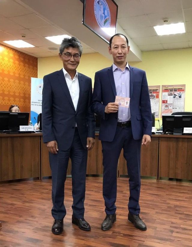 Василий Николаев зарегистрирован в депутаты Госдумы по Якутскому одномандатному округу