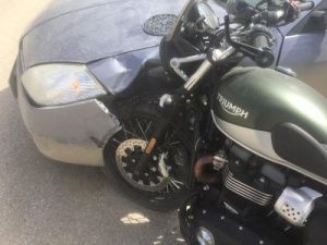 В Якутске автоледи совершила наезд на мотоциклиста