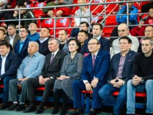 В Якутске проходит VI открытый республиканский турнир МВД по борьбе хапсагай