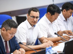 Состоялось заседание Национального организационного комитета республики по подготовке и проведению второго Десятилетия Олонхо