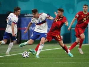 Сборная России по футболу стартовала на Евро с крупного поражения от бельгийцев