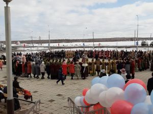 В Таттинском улусе отдали дань памяти Платону Ойунскому