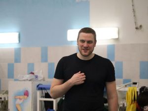 Призер Олимпийских игр Андрей Гречин показал мастер-класс по плаванию в Якутске