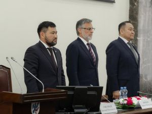 В Якутске прошло торжественное заседание к 392-летию со дня основания города