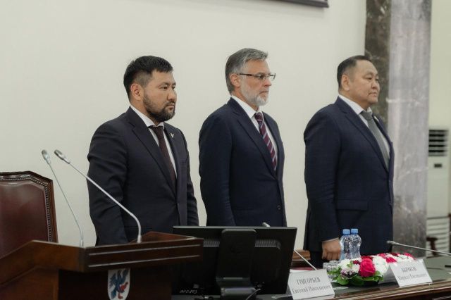 В Якутске прошло торжественное заседание к 392-летию со дня основания города
