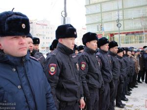 Символ правопорядка: в Якутске появился памятник участковому
