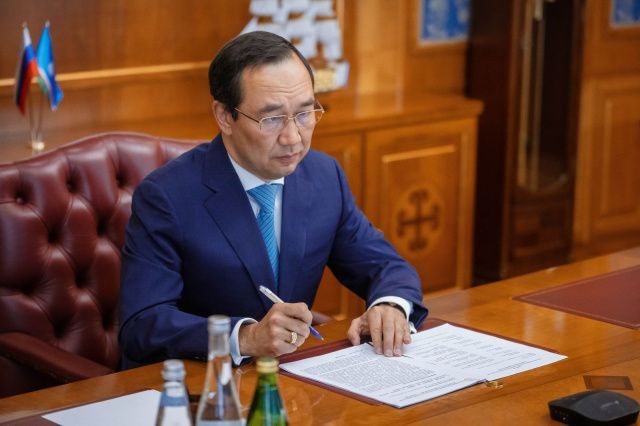 Ил Дархан провёл личный приём граждан