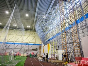 Президент Олимпийского комитета России осмотрел ход возведения скалодрома в Якутске