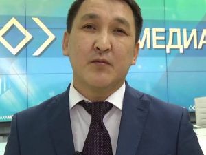 Перечислили на счета подставной фирмы 13 млн рублей для покупки сувениров, а затем обналичили и украли