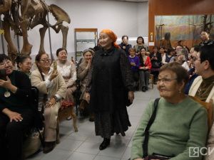 Якутские мастерицы воссоздали по фотографии роскошные наряды знатных дам начала XX века