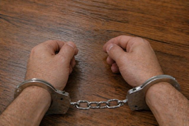 Конфликт во время застолья в Якутске закончился смертью мужчины: обвиняемый арестован