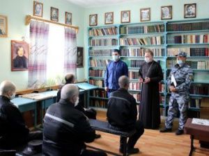 Помощник начальника УФСИН по организации работы с верующими иеромонах Макарий (Золотавин) посетил исправительные учреждения