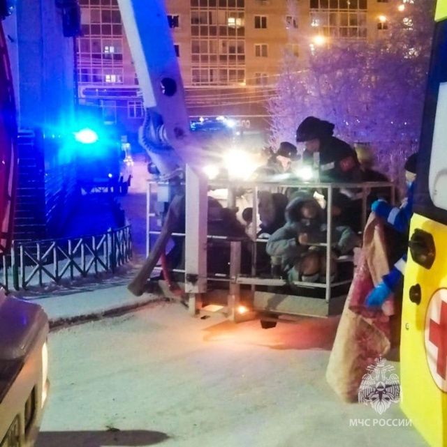 Состояние двоих детей оценивается как тяжелое: В минздраве рассказали о состоянии пострадавших на пожаре