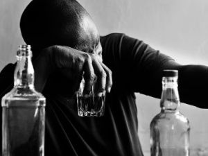 44-летний житель Якутска обокрал родную мать, чтобы купить алкогольные напитки