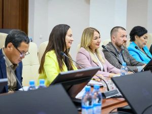 Айсен Николаев поддержал предложения бизнес-сообщества по развитию малого и среднего предпринимательства