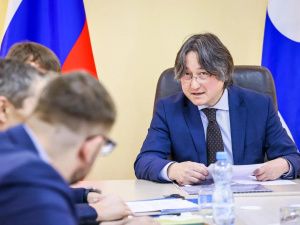 Джулустан Борисов провел рабочую встречу с руководством компании Амитекс