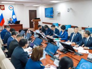Айсен Николаев проверил реализацию президентских нацпроектов в Якутии