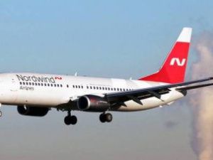 Самолет, летевший из Москвы в Якутск, совершил вынужденную посадку в Сургуте