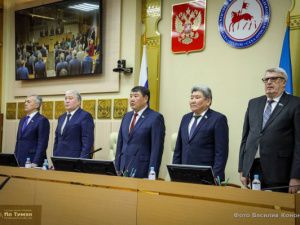 Жительница Якутия возмущена заседанием "Ил Тумэн"