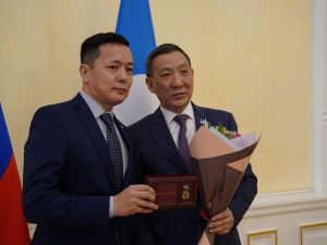 В Якутске наградили педагогов в сфере культуры и искусства республики