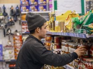 Рейд в Якутске: Овощные магазины работают в обычном режиме