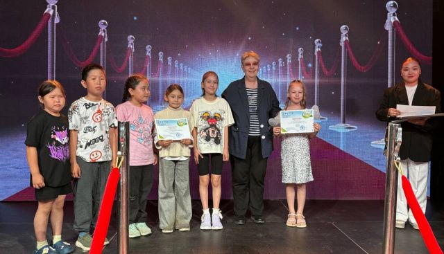 В Якутске состоялось торжественное закрытие II городского фестиваля «Лето в кадре» под эгидой проекта «Медиаканикулы»