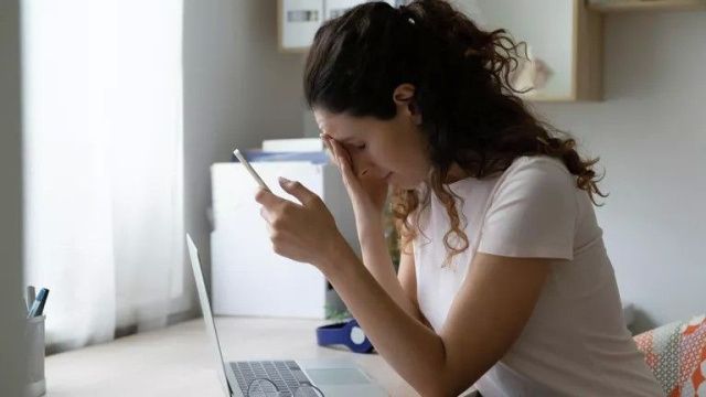 Мошенники убедили безработную женщину влезть в долги и «инвестировать» более трех миллионов рублей