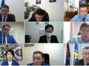 В Якутии с 1 января 2021 года повысят зарплату  работникам бюджетной сферы